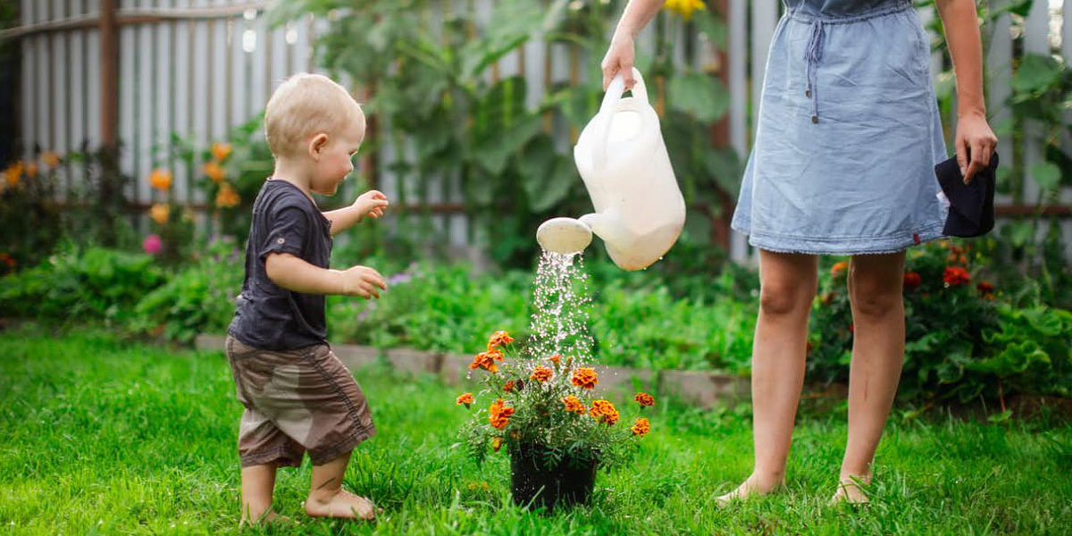 birthdays,-holidays,-christmas-without-mum-or-dad:-how-to-support-kids-with-a-parent-away-fighting-fires